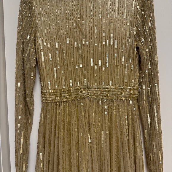 NWT | Mac Duggal 4977 Taupe Gold Sequined V Neck Sleeve A Line Gown Size 4 - Picture 12 of 14